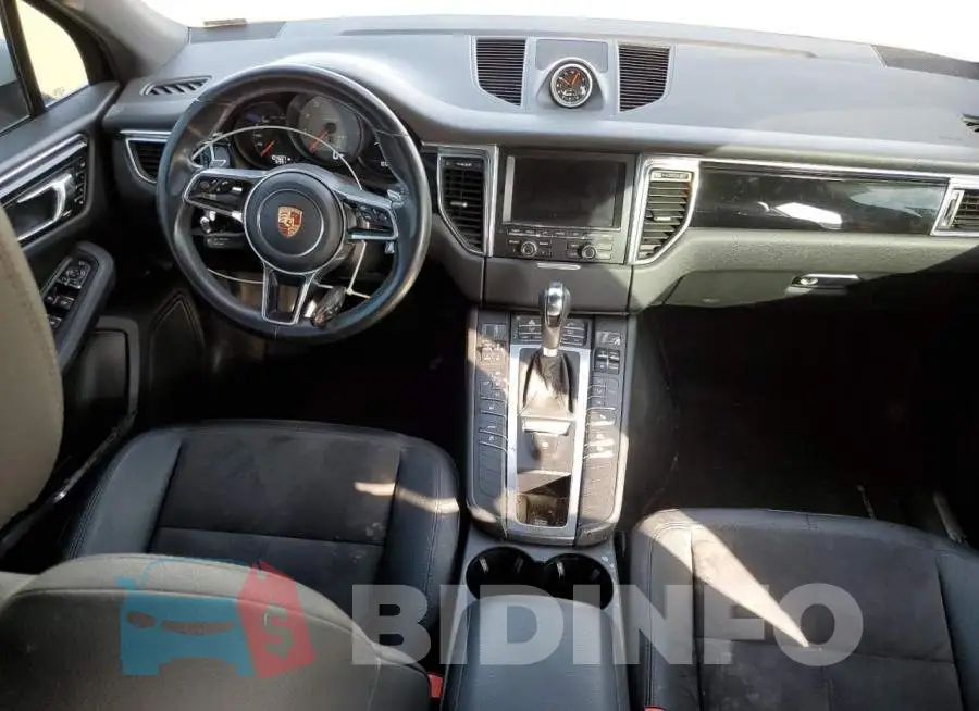 WP1AB2A53GLB42130 Photo# 8