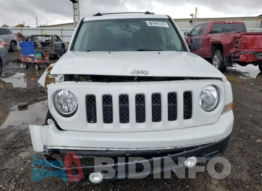 1C4NJPFB9ED692165 Photo# 5