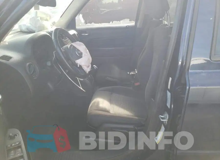 1C4NJRFB1FD248386 Photo# 7
