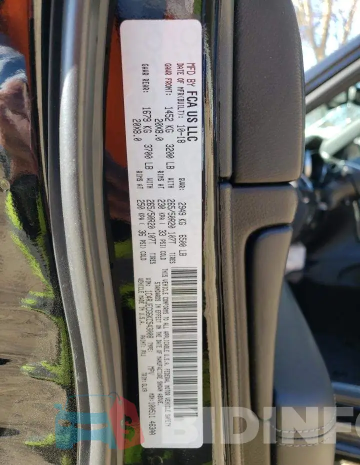 1C4RJECG6KC543008 Photo# 13