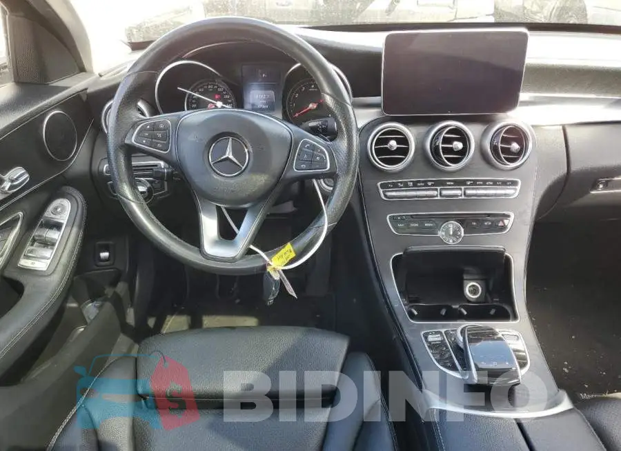 55SWF4JBXGU149302 Photo# 8