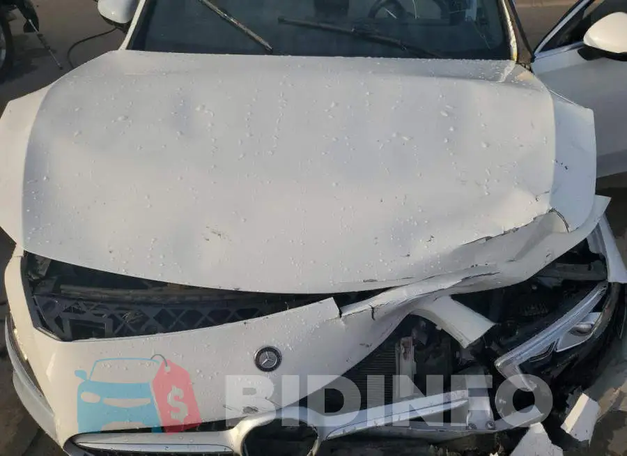 WDD3G4EB7KW015739 Photo# 11