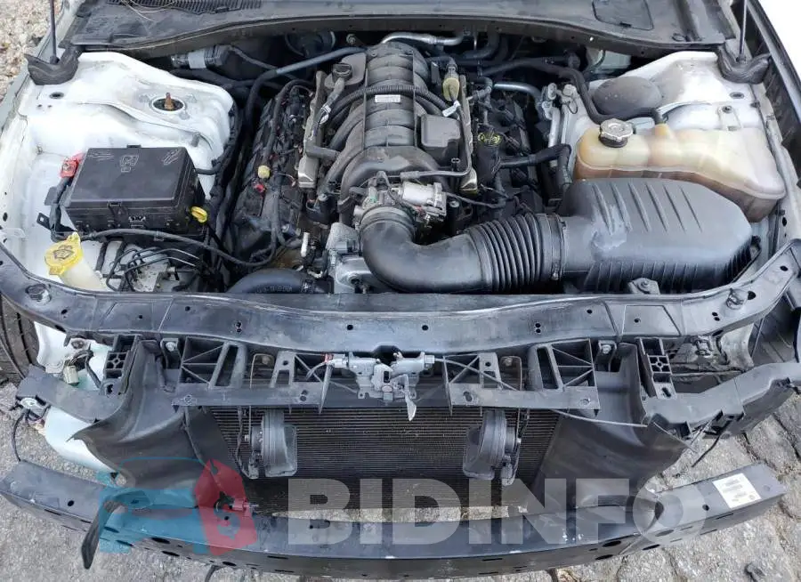 2C3CDXCTXJH180167 Photo# 11