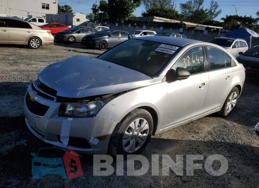 1G1PA5SH8E7221025 Photo# 1