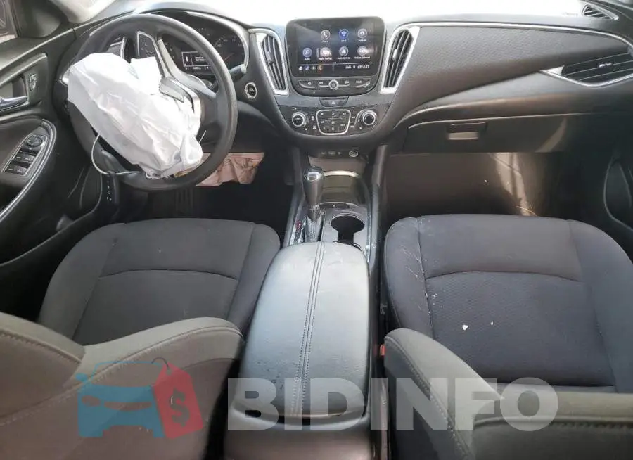 1G1ZD5ST1KF217873 Photo# 8