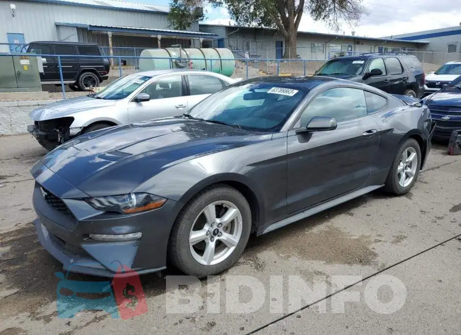 1FA6P8TH5J5172332 Photo# 1