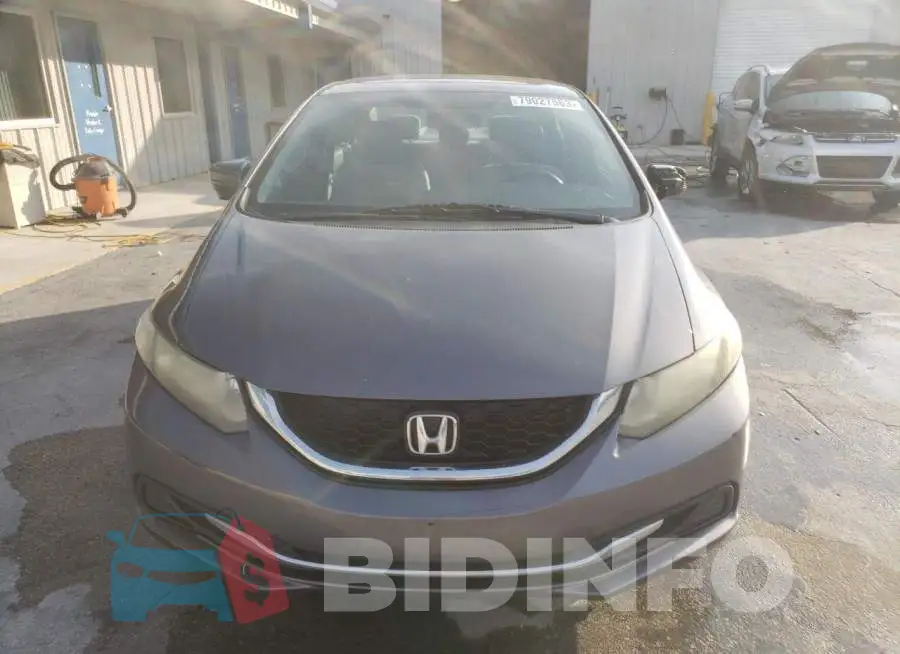 19XFB2F82EE082194 Photo# 5