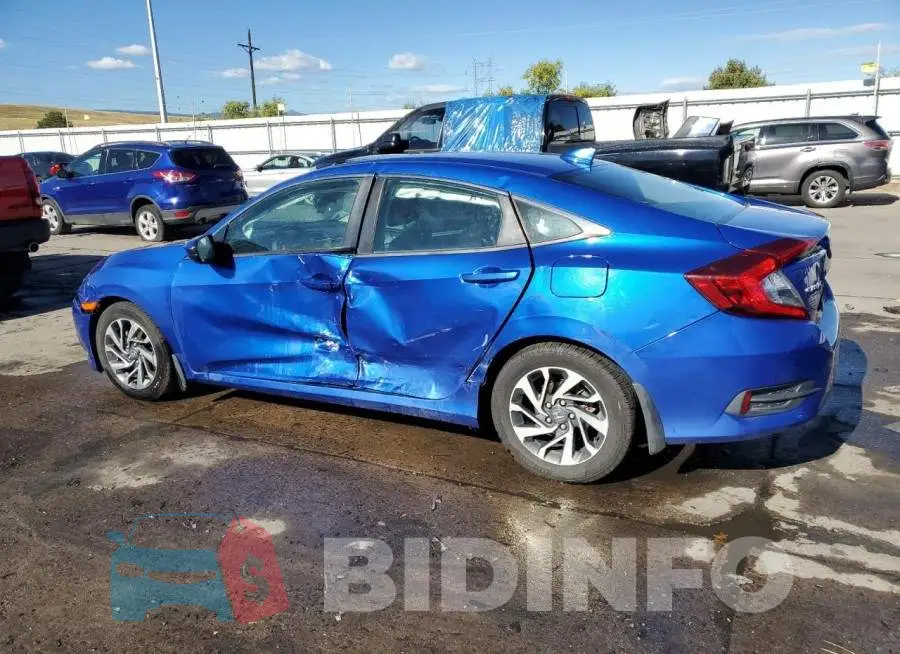 19XFC2F88HE013642 Photo# 2