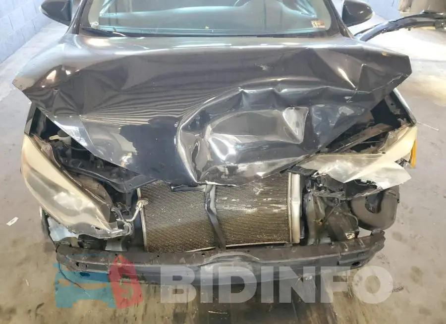2T1BURHE8FC303723 Photo# 11
