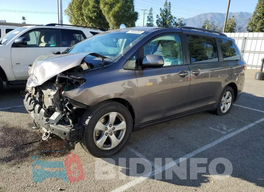 5TDKZ3DCXHS785821 Photo# 1