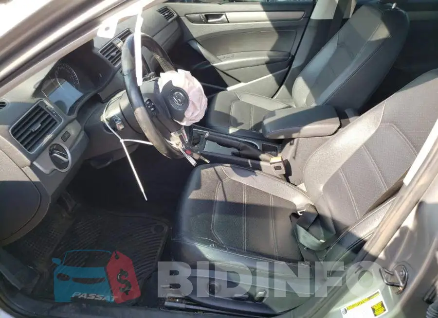 1VWBS7A30EC092170 Photo# 7