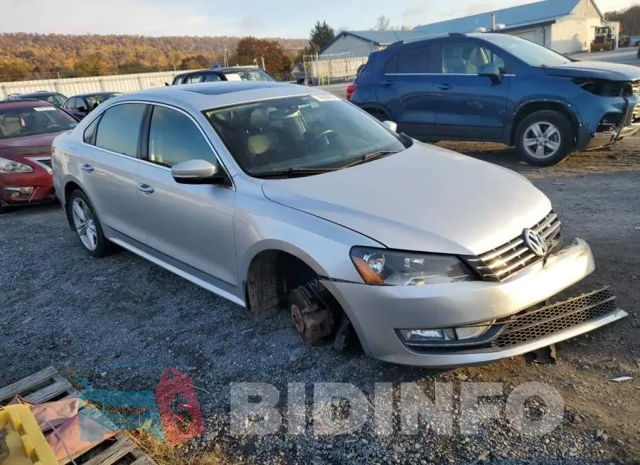 1VWCN7A33EC010282 Photo# 4