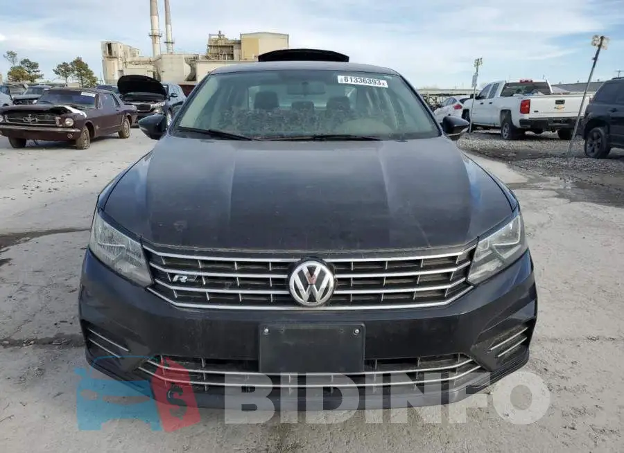 1VWDT7A32HC048276 Photo# 5