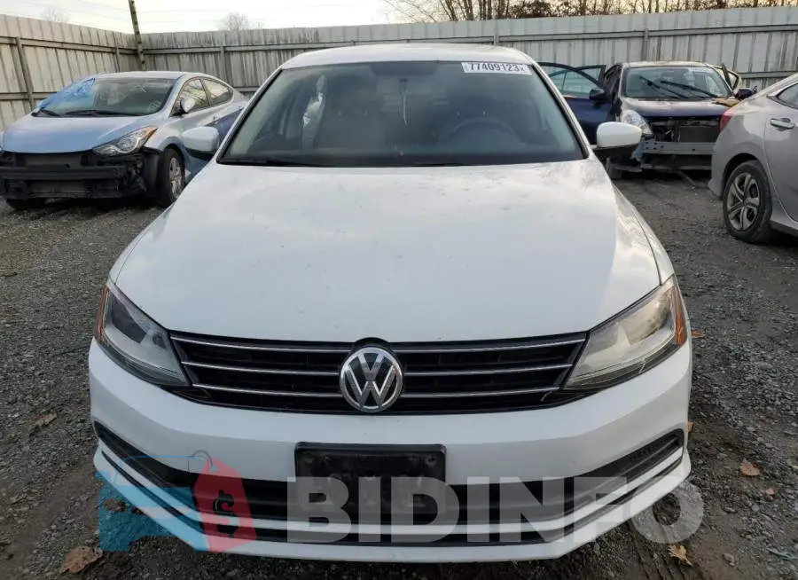 3VW2B7AJ0HM410855 Photo# 5