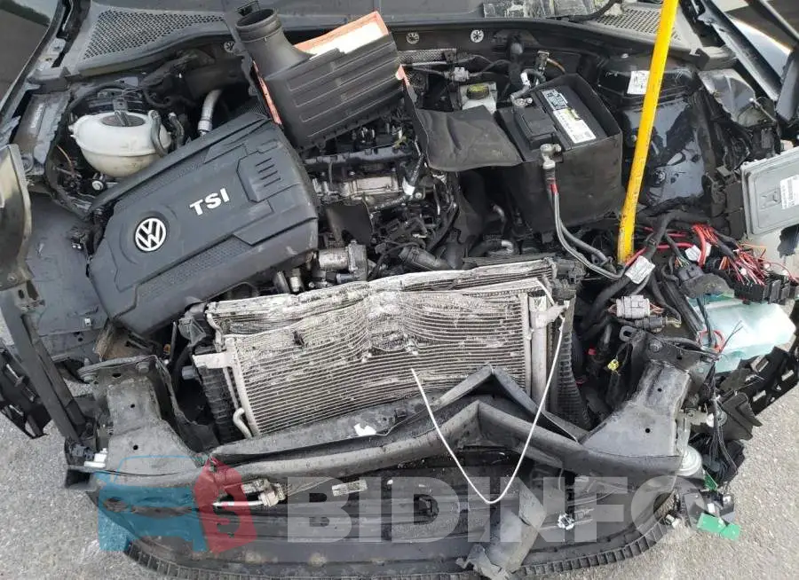 3VW447AU7HM042610 Photo# 11