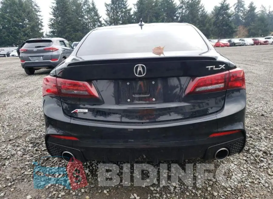 19UUB1F65KA002743 Photo# 6