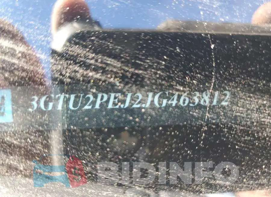 3GTU2PEJ2JG463812 Photo# 7