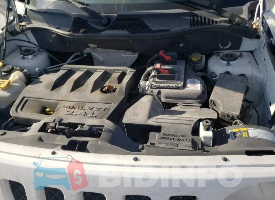 1C4NJRFB1ED778355 Photo# 11