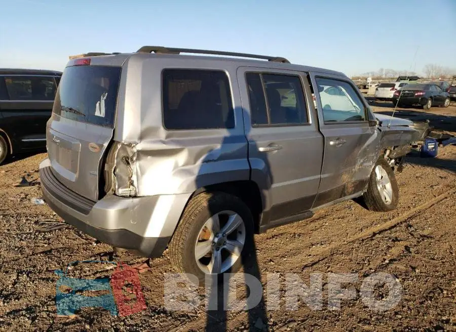 1C4NJRFB9GD594512 Photo# 3