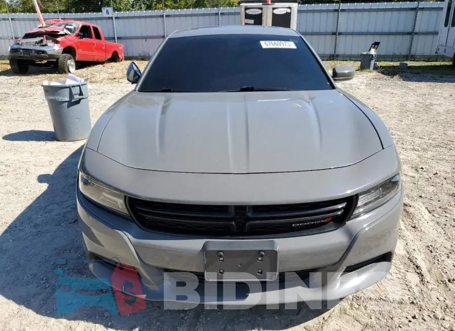 2C3CDXBG3KH709643 Photo# 5