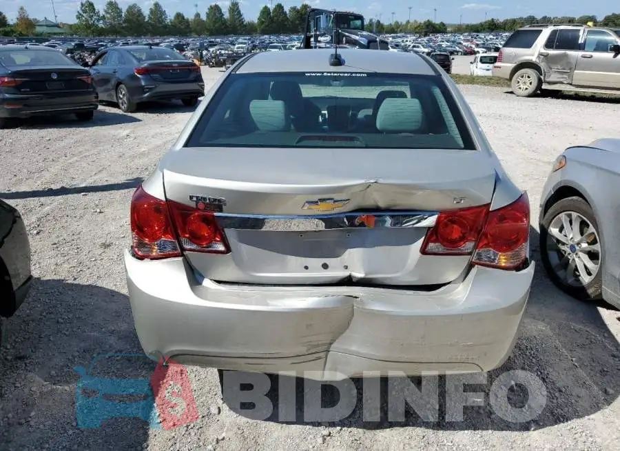 1G1PC5SB7F7216616 Photo# 6