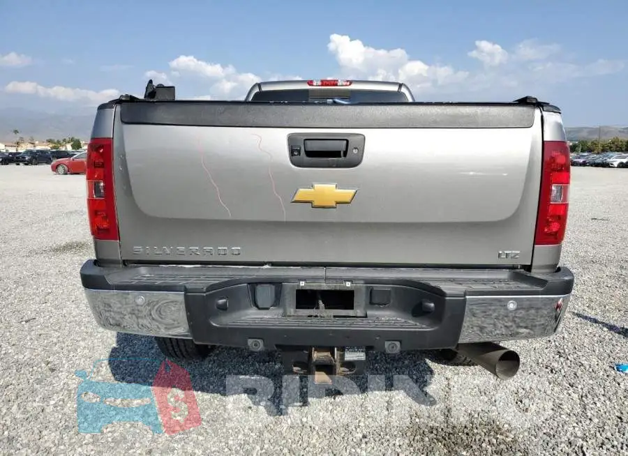 1GC4K1E85EF137181 Photo# 6