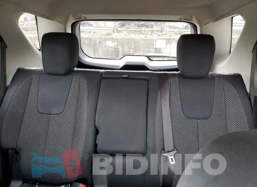 2GNFLFEK8H6118547 Photo# 10