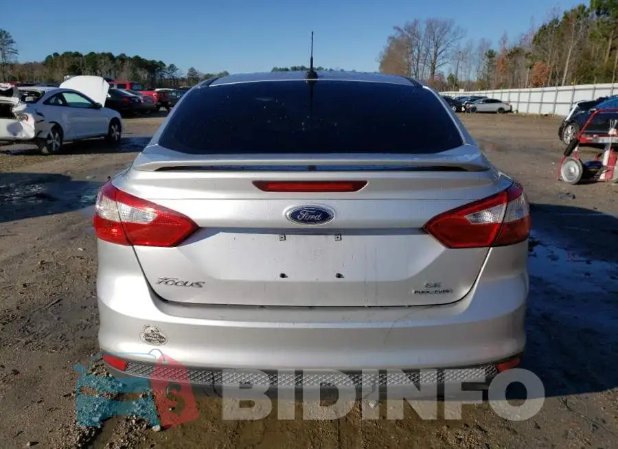 1FADP3F21EL227474 Photo# 6