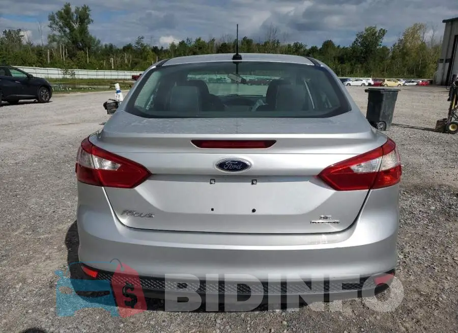 1FADP3F22EL265280 Photo# 6