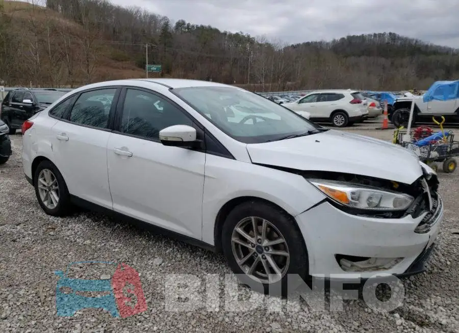 1FADP3F22GL386605 Photo# 4