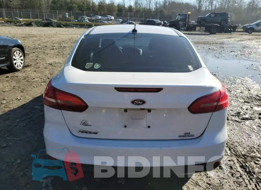 1FADP3F27GL343037 Photo# 6