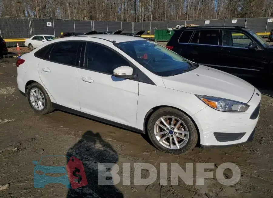 1FADP3F27GL343037 Photo# 4