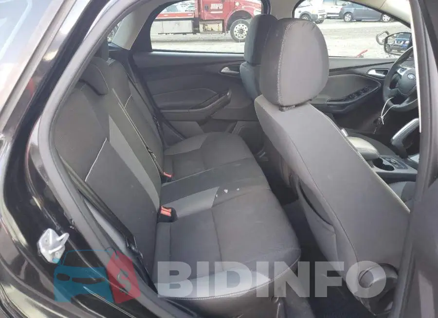 1FADP3K20EL158721 Photo# 10