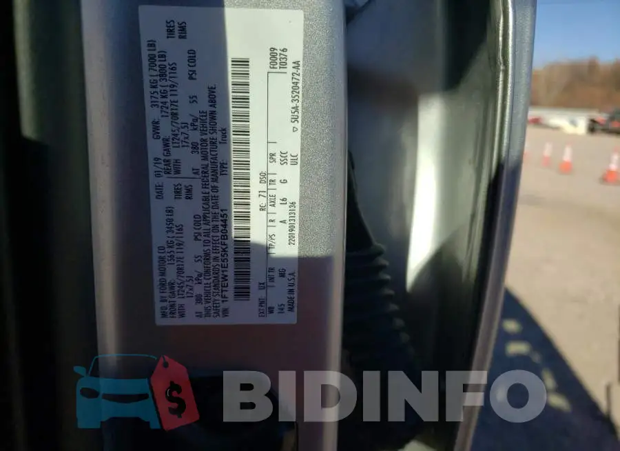 1FTEW1E55KFB04451 Photo# 12