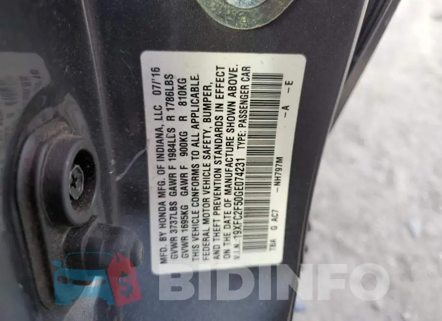 19XFC2F50GE074231 Photo# 12