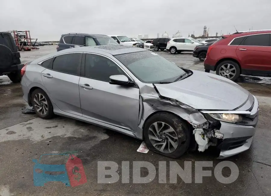 19XFC2F78HE070057 Photo# 4