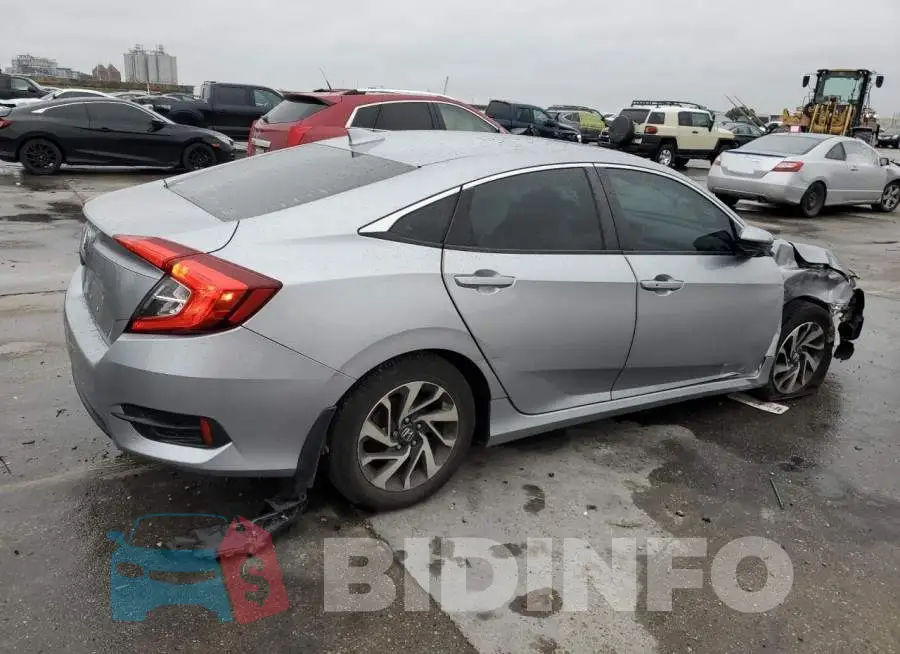 19XFC2F78HE070057 Photo# 3