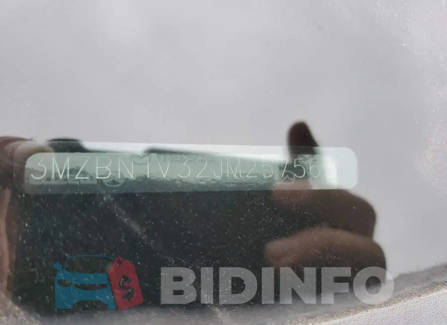 3MZBN1V32JM257563 Photo# 12