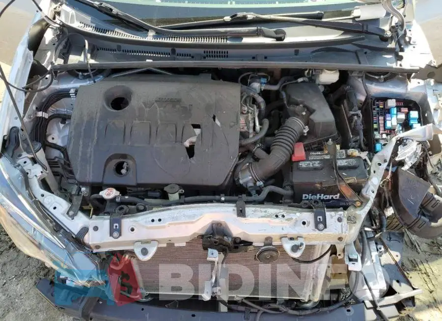 2T1BURHE3JC988089 Photo# 11