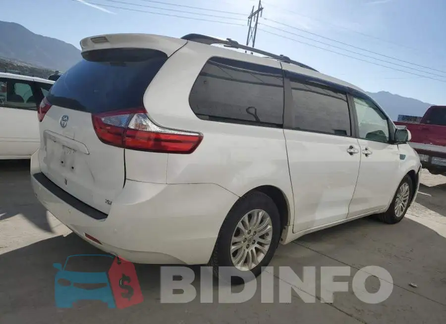 5TDYK3DCXFS663861 Photo# 3
