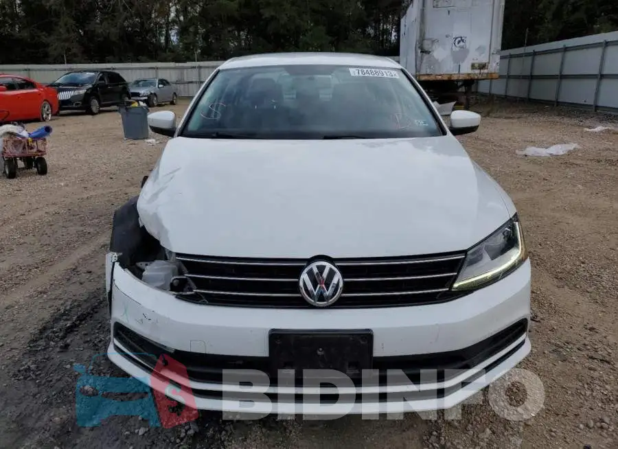 3VW2B7AJ6HM368885 Photo# 5