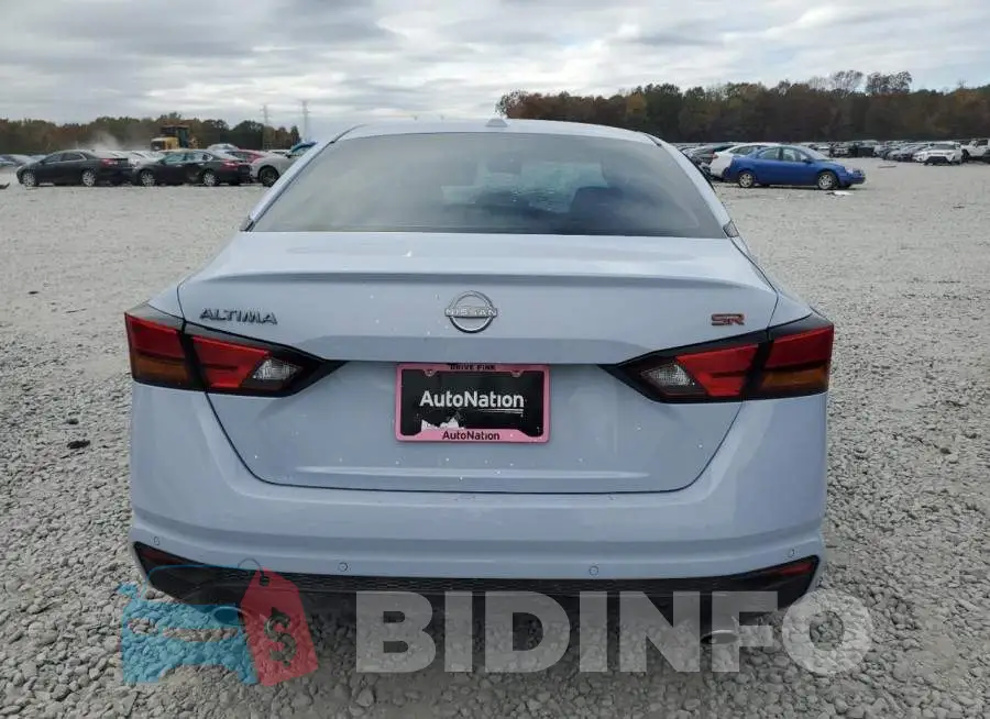 1N4BL4CV4RN320166 Photo# 6