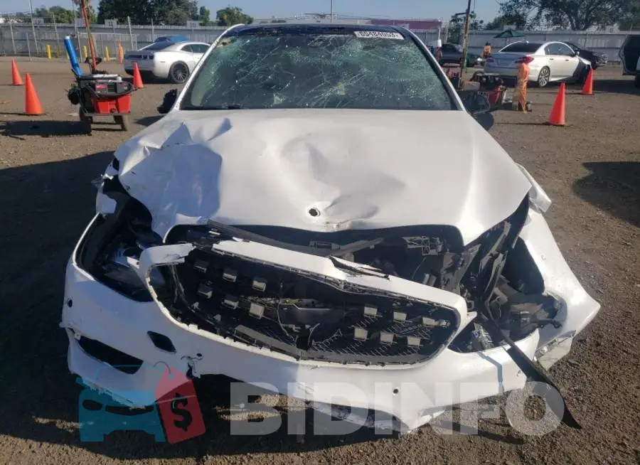 WDDHF5KB2FB128241 Photo# 5