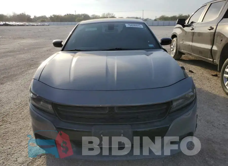 2C3CDXBG8KH615161 Photo# 5