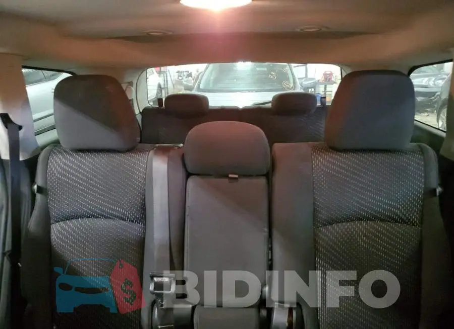 3C4PDCBBXJT381413 Photo# 10