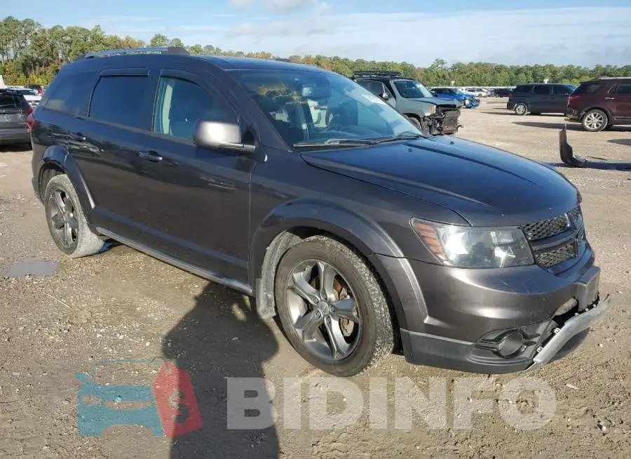 3C4PDCGG3HT594816 Photo# 4