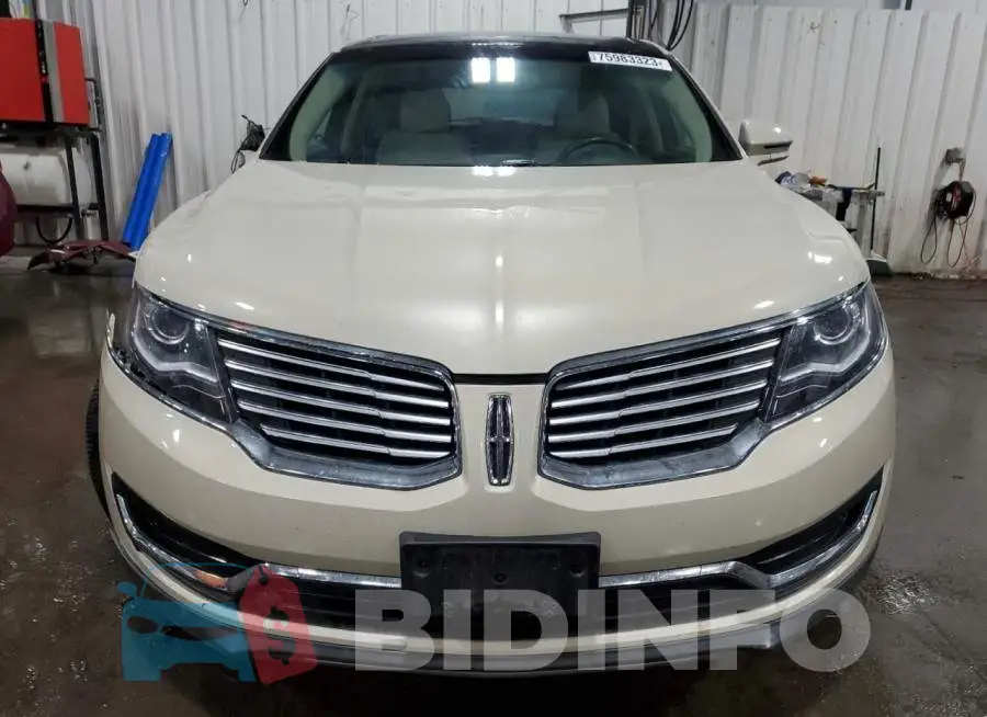 2LMTJ8LR1GBL80011 Photo# 5