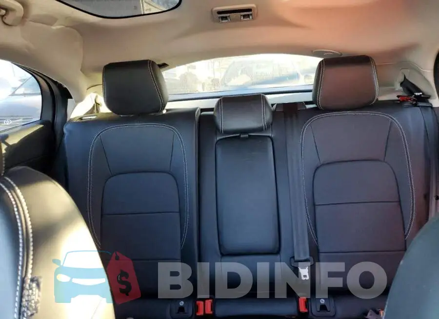 SADHD2S17K1F66198 Photo# 10