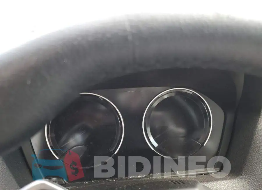 WBA2M7C57KVD51927 Photo# 9