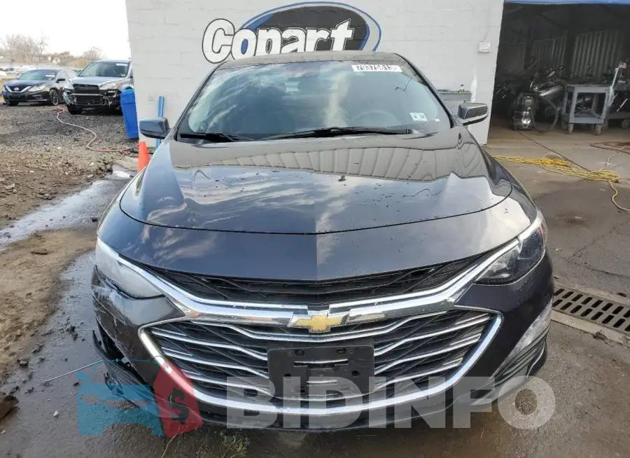 1G1ZD5ST9PF181101 Photo# 5